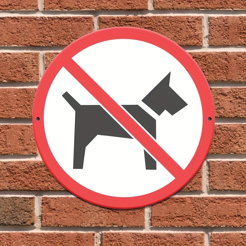 Do not bring dogs into the woo - Interior Design Years Of School recension och pris
